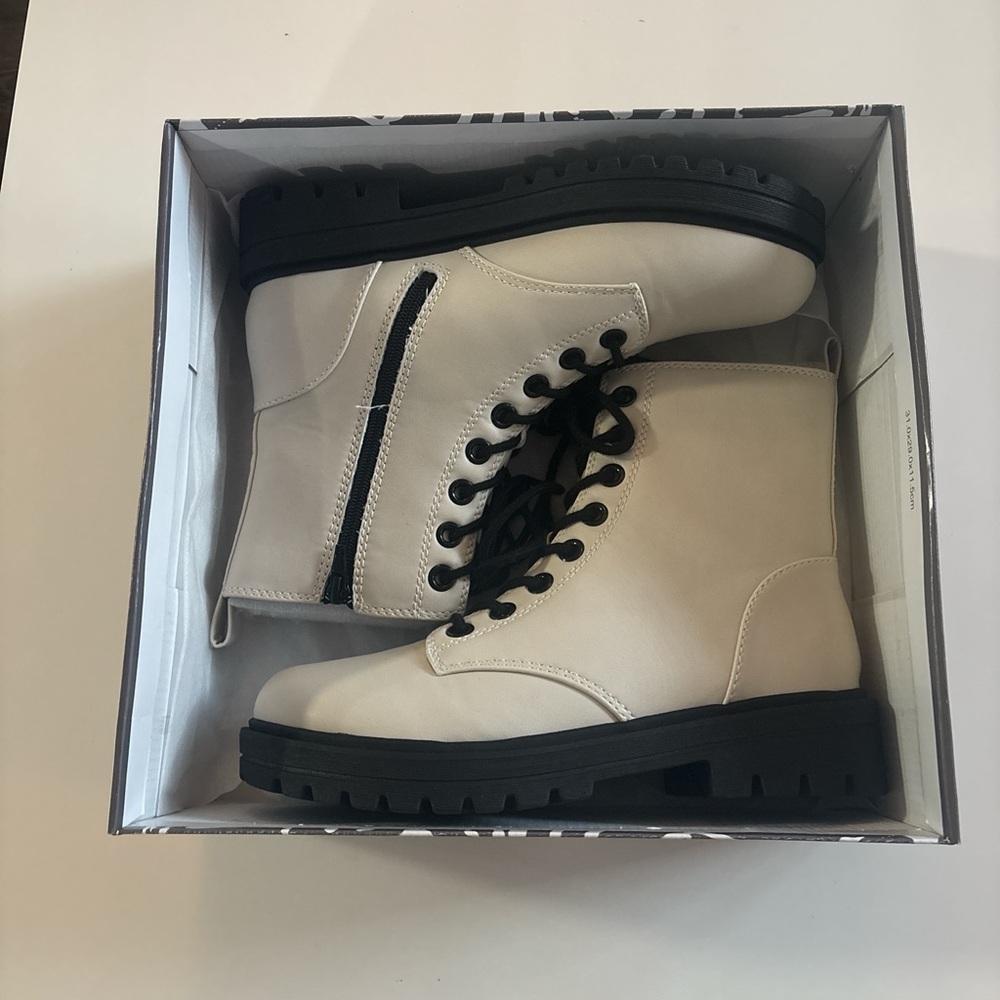 Off-White Lace-Up Combat Boots NWT